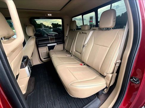 Used 2018 Ford F150 Lariat RWD image 28