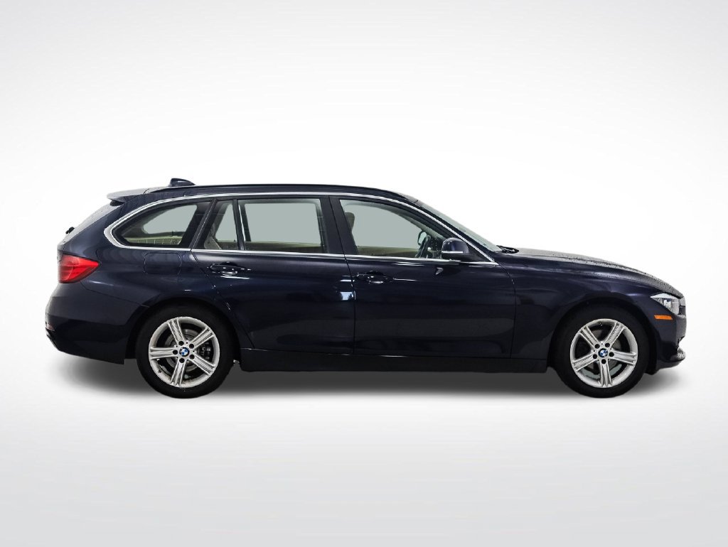 Used 2015 BMW 328i xDrive Wagon AWD/4WD image 6