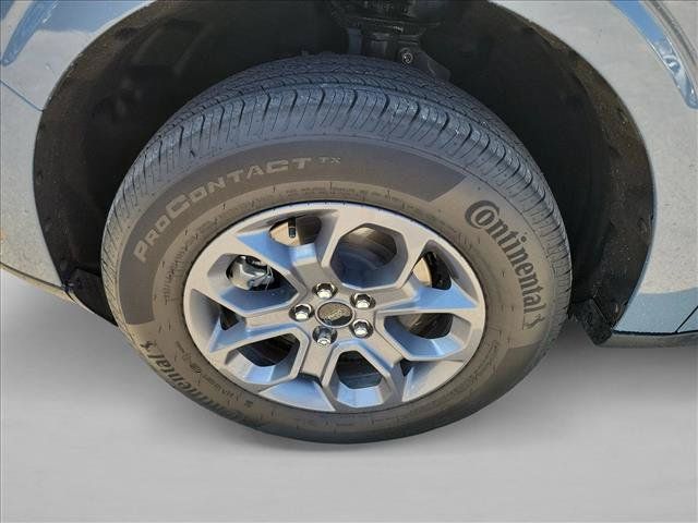Used 2026 Ford Maverick XLT FWD image 9