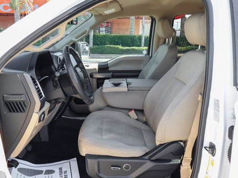 Used 2016 Ford F150 XLT w/ Equipment Group 301A Mid image 17