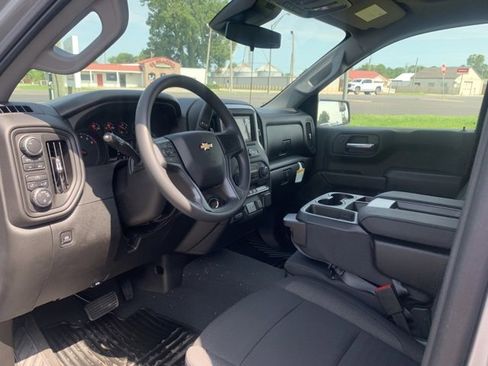New 2025 Chevrolet Silverado 1500 Custom image 25