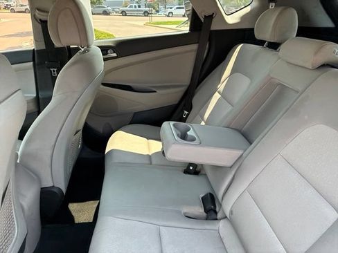 Used 2018 Hyundai Tucson SEL FWD image 14