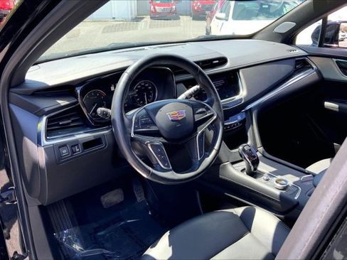Used 2023 Cadillac XT5 Premium Luxury w/ LPO, Floor Liner Package AWD/4WD image 14