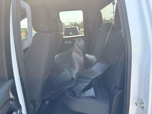 Certified 2024 Chevrolet Silverado 2500 LT w/ Convenience Package image 21