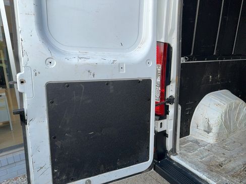 Used 2023 RAM ProMaster 2500 FWD image 21