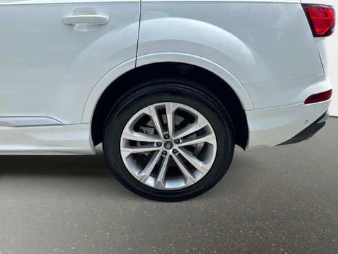 Used 2025 Audi Q7 3.0T Premium Plus AWD/4WD image 10