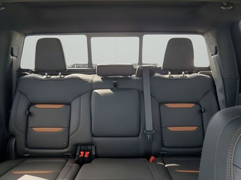 New 2026 GMC Sierra 2500 AT4 w/ AT4 Premium Plus Package image 42