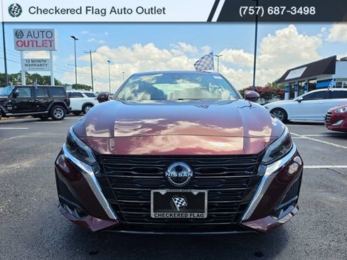 Used 2023 Nissan Altima 2.5 SV w/ SV Premium Package FWD image 8