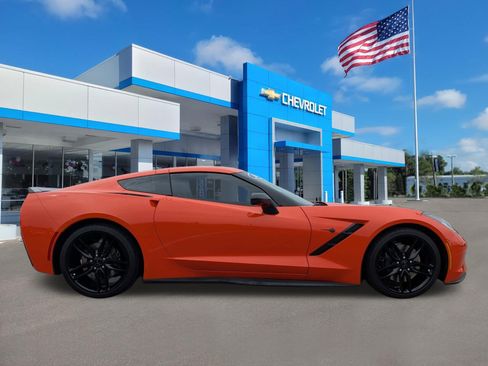 Used 2019 Chevrolet Corvette Stingray Coupe image 3