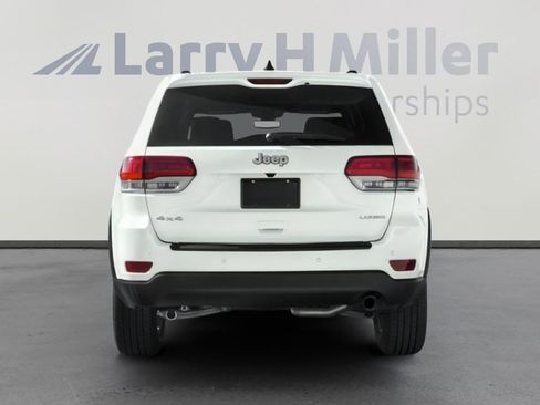 Used 2019 Jeep Grand Cherokee Laredo image 8