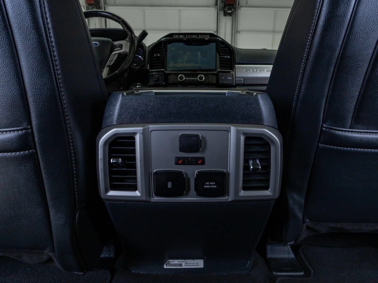 Used 2022 Ford F350 Lariat w/ Lariat Ultimate Package AWD/4WD image 32