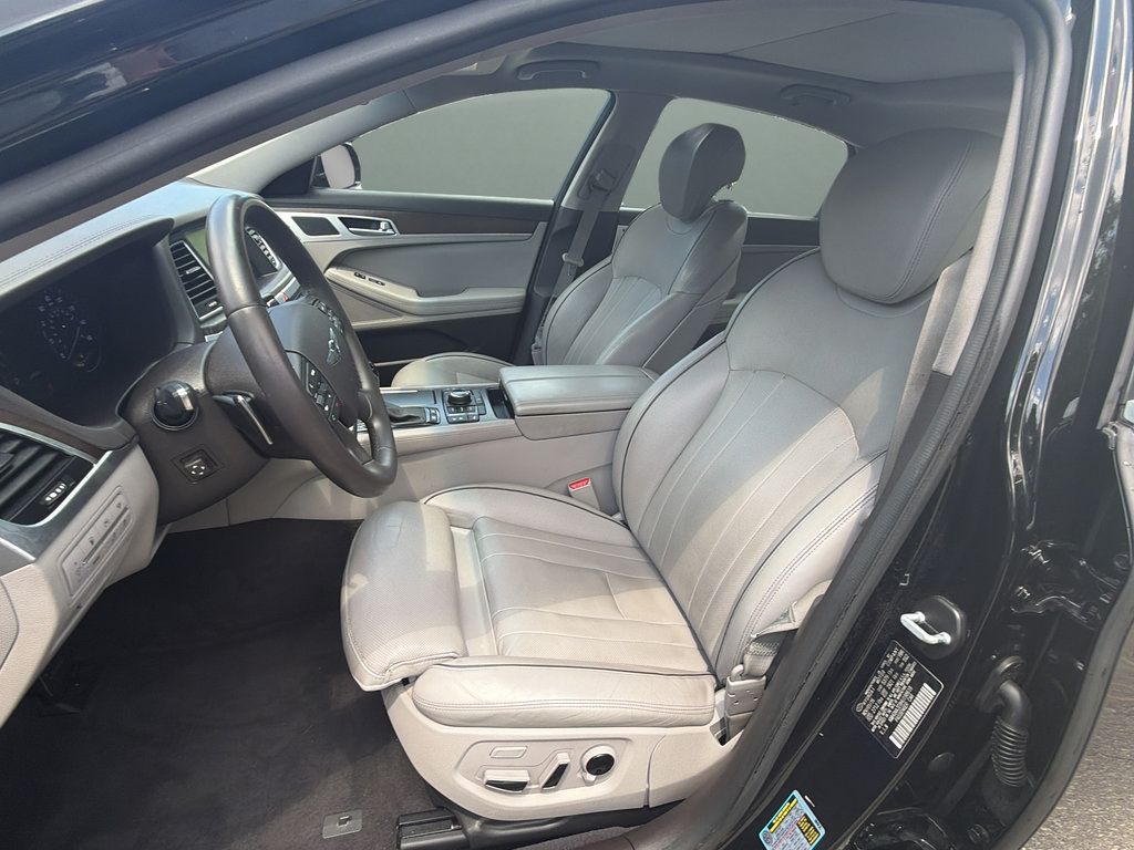 Used 2017 Genesis G80 3.8 w/ Option Group 03 RWD image 10
