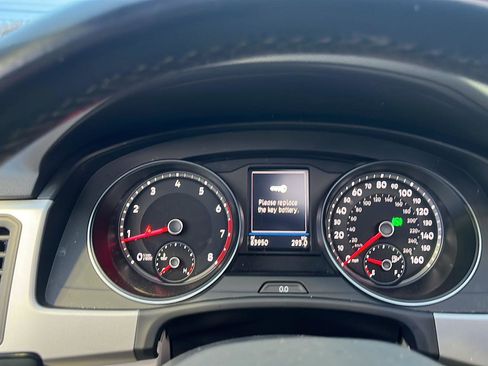 Used 2021 Volkswagen Atlas SE w/ Panoramic Sunroof Package image 13