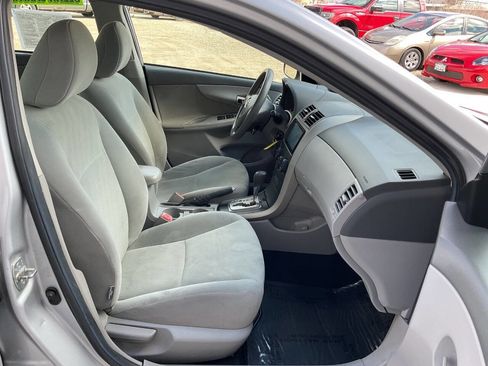 Used 2010 Toyota Corolla LE image 35
