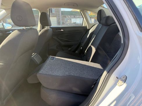 Used 2021 Volkswagen Jetta S image 25
