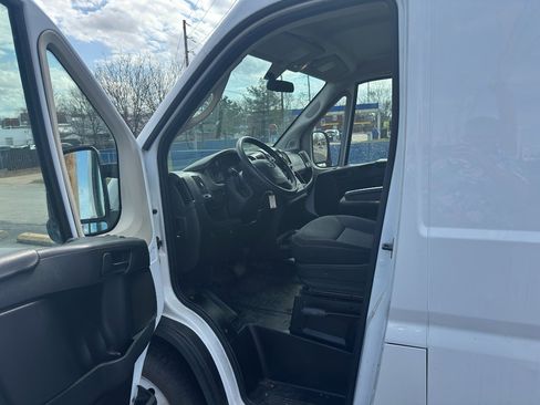 Used 2021 RAM ProMaster 2500 image 5