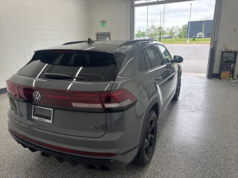 New 2026 Volkswagen Atlas Cross Sport SEL R-Line AWD/4WD image 5