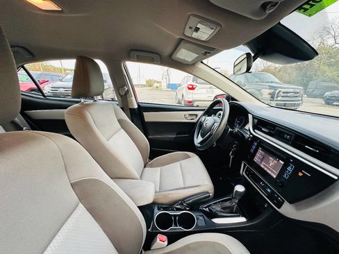 Used 2017 Toyota Corolla LE w/ Carpet Mat Package (TMS) image 20