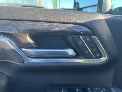 Certified 2025 Chevrolet Silverado 2500 LTZ w/ LTZ Premium Package image 12