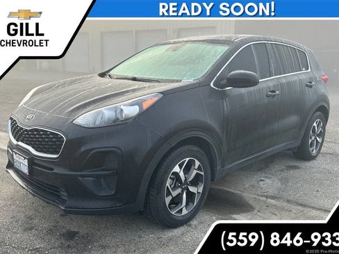 Used 2022 Kia Sportage LX image 1