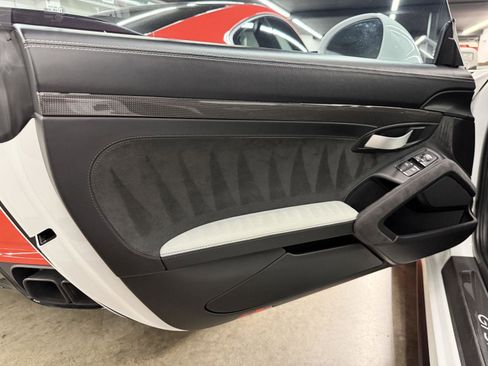 Used 2016 Porsche 911 GT3 RS RWD image 10