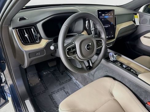 Certified 2026 Volvo XC60 B5 Plus w/ Protection Package Premier image 9