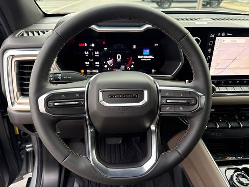 New 2026 GMC Canyon Denali image 19