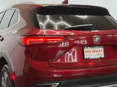 Used 2022 Buick Envision Preferred image 9