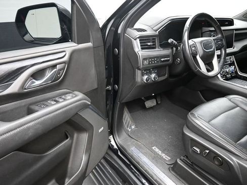 Used 2022 GMC Yukon Denali AWD/4WD image 14