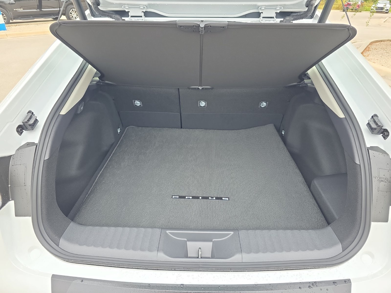 New 2027 Toyota Prius Plug-In Hybrid w/ Limited Premium Package FWD image 29