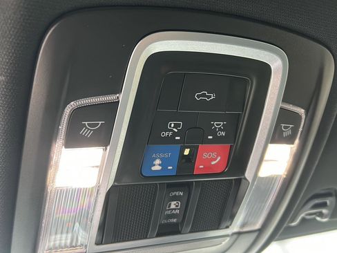 Used 2022 RAM 2500 Limited image 22