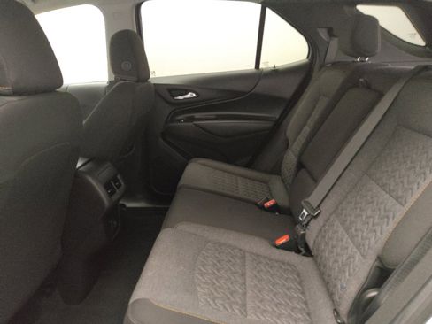 Used 2024 Chevrolet Equinox LT AWD/4WD image 18