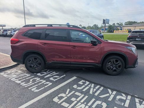 Used 2025 Subaru Ascent Onyx Edition w/ Popular Package #2 AWD/4WD image 4