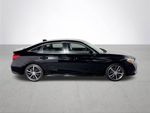 Used 2024 Honda Civic Touring image 5