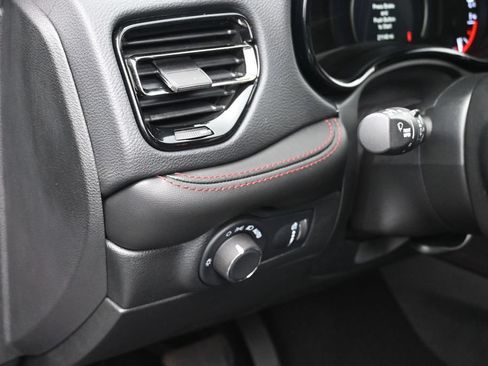 Used 2026 Dodge Durango GT RWD image 13