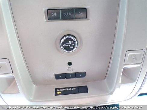 Used 2015 GMC Yukon XL SLE w/ Convenience Package image 37