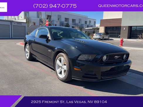 Used 2013 Ford Mustang GT image 1