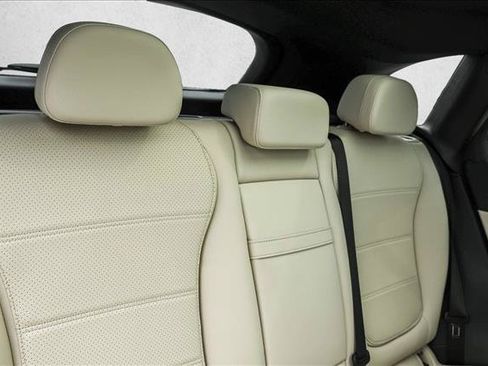 Certified 2026 Mercedes-Benz GLC 300 4MATIC image 25