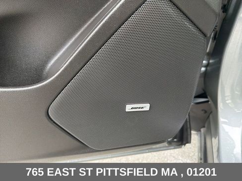 Used 2024 Cadillac XT6 Sport w/ Technology Package AWD/4WD image 14
