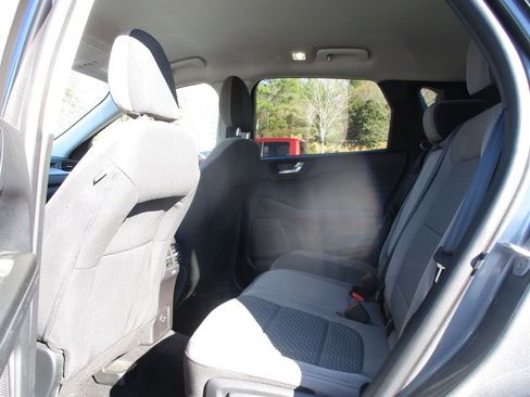 Used 2021 Ford Escape SE w/ SE Sport Appearance Package image 7
