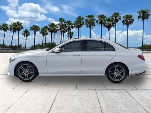 Used 2019 Mercedes-Benz E 300 image 5