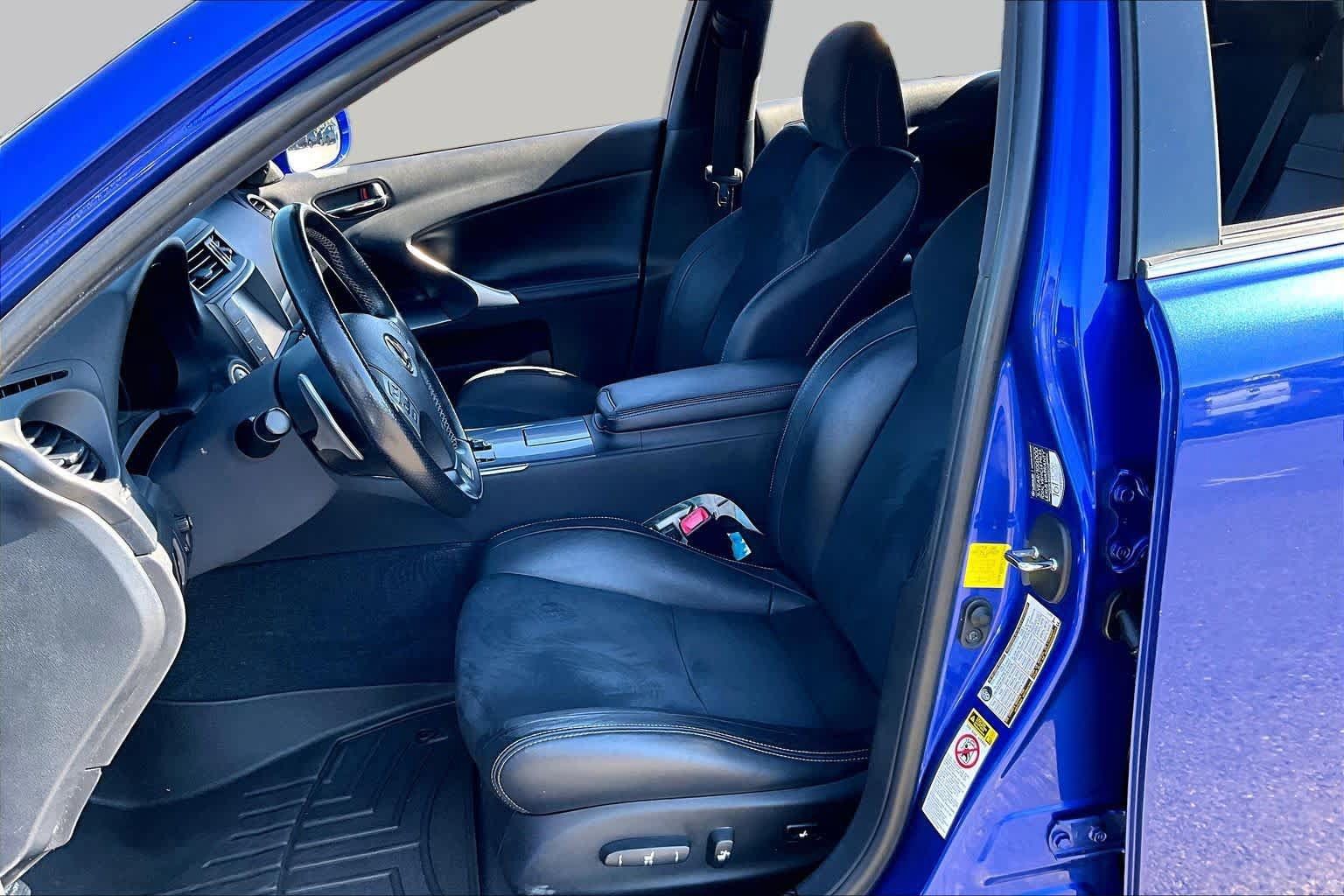 Used 2013 Lexus IS 250 w/ F-Sport Pkg w/Summer Tires RWD image 7