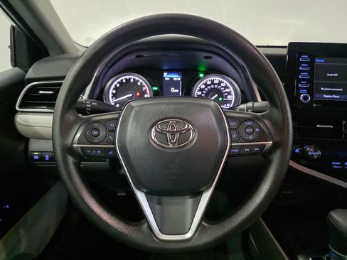 Used 2023 Toyota Camry LE w/ Convenience Package image 16