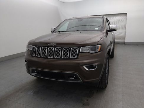 Used 2017 Jeep Grand Cherokee Overland image 15