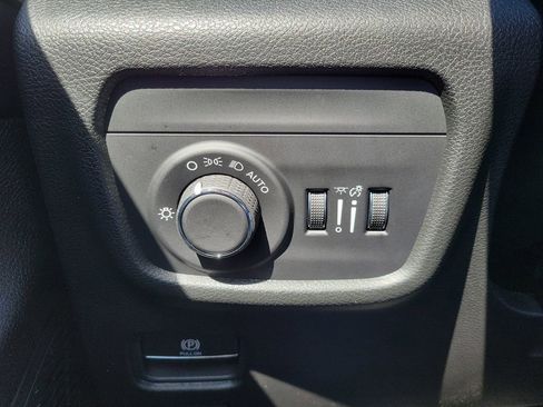 New 2026 Jeep Grand Cherokee Altitude RWD image 26