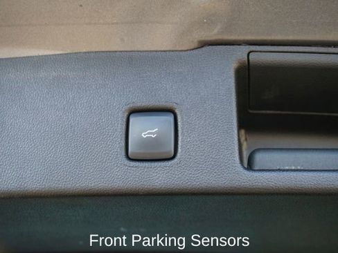 Used 2025 Ford Escape Platinum image 7