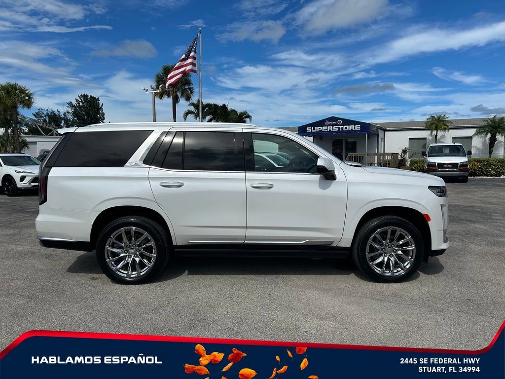 Used 2023 Cadillac Escalade Premium Luxury w/ LPO, Radiant Package AWD/4WD image 4