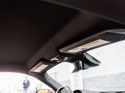 Used 2021 Ferrari SF90 Stradale image 25