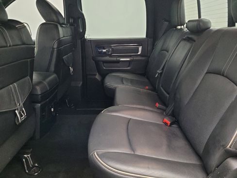 Used 2016 RAM 1500 Limited image 18