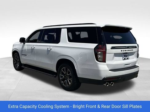 Certified 2022 Chevrolet Suburban Z71 w/ Off-Road Capability Package AWD/4WD image 27